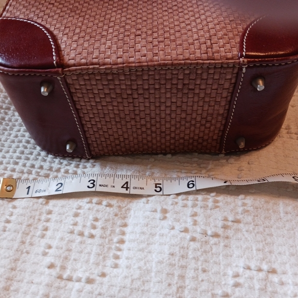 Kenneth Cole Basket Bag - Picture 5 of 10